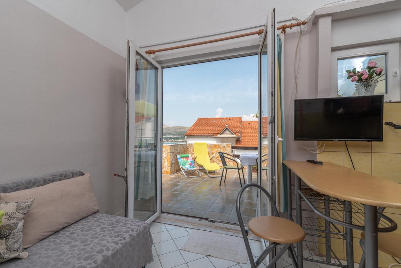 Apartmani Kate トロギール エクステリア 写真