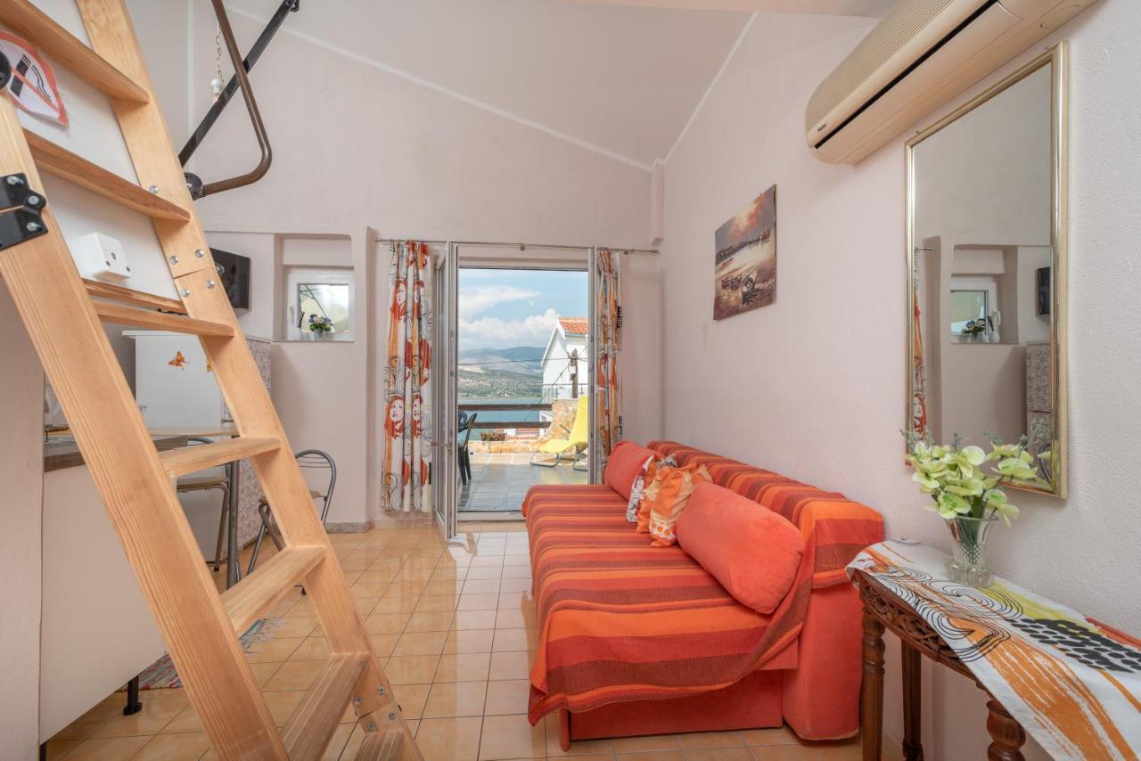 Apartmani Kate トロギール エクステリア 写真